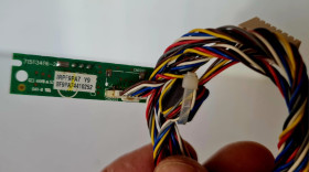 Інші комплектуючі Другие комплектующие ^/--/^ ИК приемник телевизора PHILIPS 32 /--/ PFL /--/ 5404/12 ^_^^^ ВК приймач телевізора PHILIPS 32 /--/ PFL /--/ 5404/12 - фото фото фото