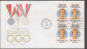 Америка Америка ^/--/^ США 1979 СПОРТ СПЕЦИАЛЬНАЯ ОЛИМПИАДА ОЛИМПИЙСКИЕ ИГРЫ СОРЕВНОВАНИЯ НАГРАДЫ МЕДАЛИ КПД Mi.1392 х /--/ 4 ^_^^^ США 1979 СПЕЦІАЛЬНА ОЛІМПІАДА ОЛІМПІЙСЬКІ ІГРИ ЗРІВНЕННЯ НАГОРОДИ МЕДАЛИ ККД Mi.1392 х /--/ 4 - фото фото фото