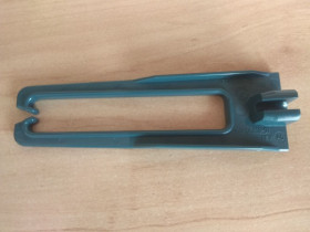 Інше Другое ^/--/^ Кабельный зажим cisco 700-05613-01 кронштейн Cable Management Clip ^_^^^ Cisco 700-05613-01 кронштейн Cable Management Clip - фото фото фото
