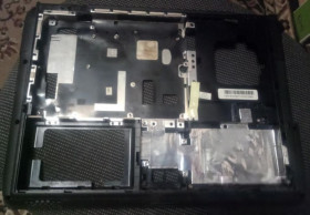 Корпуса Корпуса ^/--/^ Нижний корпус  (корыто) ноутбука Asus P /--/ 81 /--/ IJ  (K /--/ 40, X /--/ 8) ^_^^^ Нижній корпус (корито) ноутбука Asus P /--/ 81 /--/ IJ (K /--/ 40, X /--/ 8) - фото фото фото