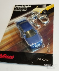 : : ^/--/^ 1:87 BMW 530 /--/ i E /--/ 60 2003-07 blue metallic, HO Schuco FlashLight Keychain Germany - фото фото фото