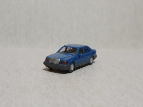 : : ^/--/^ Автомобіль MB 260 E  W /--/ 124. WIKING 1:87 H /--/ 0  (11741.00/3+). ^_^^^ Автомобиль MB 260 E W /--/ 124. WIKING 1:87 H /--/ 0 (11741.00/3+). - фото фото фото