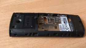 Корпуса на Nokia Корпуса на Nokia ^/--/^ Корпус (средняя часть)  Nokia X /--/ 2-02 б/у оригинал ^_^^^ Корпус (середня частина) Nokia X /--/ 2-02 б/у оригінал - фото фото фото