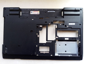 Корпуса Корпуса ^/--/^ Б/У Корпус низ  (піддон) без сервісної кришки на Lenovo L /--/ 530 ^_^^^ В Корпус низ (поддон) без сервисной крышки на Lenovo L /--/ 530 - фото фото фото