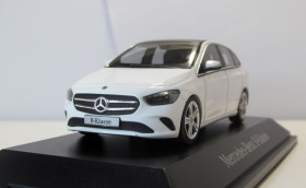 : Закордонні : Зарубежные ^/--/^ Mercedes-Benz B-klasse 2018 W /--/ 247, Herpa. 1:43 коробка и бокс. Мерседес Бенц B-класс 2018 ^_^^^ Mercedes-Benz B-klasse 2018 W /--/ 247, Herpa. 1:43 коробка і бокс. Мерседес Бенц B-клас 2018 - фото фото фото