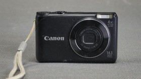 Canon Canon ^/--/^ Цифровой фотоаппарат Canon Power Shot A /--/ 2200 HD 14 /--/ Mpix +  x /--/ 4.0 Canon lens Вживане ^_^^^ Цифровой фотоаппарат Canon Power Shot A /--/ 2200 HD 14 /--/ Mpix + x /--/ 4.0 Canon lens Употреблено - фото фото фото