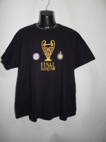 Футболки, майки Футболки, майки ^/--/^ Мужская футболка CHAMPIONS UEFA оригинал р. 56 105 /--/ FM (только в указанном размере, только 1 шт) ^_^^^ Чоловіча футболка CHAMPIONS UEFA оригінал р. 56 105 /--/ FM (тільки в зазначеному розмірі, тільки 1 шт) - фото фото фото