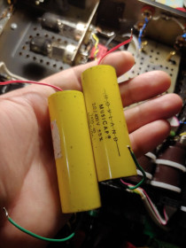 Конденсатори Конденсаторы ^/--/^ Hi-End конденсаторы Hovland MusiCap 2 мкФ × 400 /--/ В ^_^^^ Hi-End конденсатори Hovland MusiCap 2 мкФ × 400 /--/ В - фото фото фото