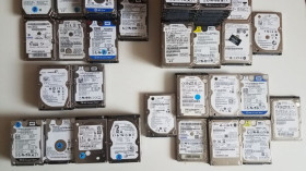 Жорсткі диски Жесткие диски ^/--/^ РОБОЧІ hdd 500 /--/ гб 750 /--/ гб сата хдд для ноутбука Sata 2,5 500 /--/ gb 750 /--/ gb 5400 7200 8 /--/ mb 16 /--/ mb 32 /--/ mb Cash Seagate WD Hitachi Toshiba ^_^^^ Рабочие hdd для ноутбука Sata 2,5 Seagate WD Hitachi 160 /--/ gb 250 /--/ gb 320 /--/ gb 500 /--/ gb 750 /--/ gb 1 /--/ tb 5400 7200 8 /--/ mb 16 /--/ mb - фото фото фото