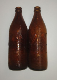 Пляшки Бутылки ^/--/^ Бутылка пиво Aldaris 100 1865 - 1965 ^_^^^ Пляшка пиво Aldaris 100 1865 - 1965 / Рюмки Bacardi - фото фото фото