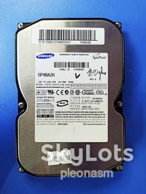 Жорсткі диски Жесткие диски ^/--/^ поганий  стан -  IDE = PATA  - 2002 рік -  40 Gb SAMSUNG  SV /--/ 0411 /--/ N    (  vintage ) ^_^^^ плохое состояние - IDE = PATA - 2002 год - 40 Gb SAMSUNG SV /--/ 0411 /--/ N ( vintage) - фото фото фото