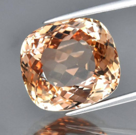 Топаз Топаз ^/--/^ Медовый топаз 18.91 Ct. 15.6 х 14.3 х 10  mm ^_^^^ Медовий топаз 18.91 Ct. 15.6 х 14.3 х 10 mm - фото фото фото