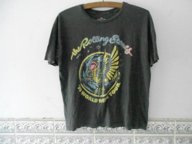 Футболки, майки Футболки, майки ^/--/^ Футболка &amp;quot;The Rolling Stones&amp;quot;  (100% cotton, S, Portugal) б/у ^_^^^ Футболка &amp;quot;The Rolling Stones&amp;quot; (100% cotton, S, Portugal) б/у - фото фото фото
