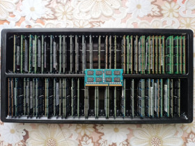 Оперативна пам'ять Оперативная память ^/--/^ Оперативна память 4 GB ГБ DDR /--/ 3 1600 MHz PC /--/ 3 SO-DIMM SODIMM 1.5 /--/ В 1.5 /--/ V 1 /--/ Rx /--/ 8 ОЗУ ноутбучна ^_^^^ Оперативная память 4 GB ГБ DDR /--/ 3 PC /--/ 3 1600 MHz SO-DIMM SODIMM 1.5 /--/ В 1.5 /--/ V 1 /--/ Rx /--/ 8 ОЗУ ноутбучна - фото фото фото