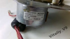 Електродвигуни Электродвигатели ^/--/^ Шаговый двигатель Mitsumi M /--/ 49 /--/ SP-1 ^_^^^ Кроковий двигун Mitsumi M /--/ 49 /--/ SP-1 - фото фото фото