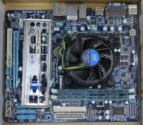 Материнські плати Материнские платы ^/--/^ Комплект Socket 1156 - Gigabyte GA-H /--/ 55 /--/ M-D /--/ 2 /--/ H - Intel Core i /--/ 5-650 3.33 /--/ GHz - 8 /--/ GB DDR /--/ 3 - РАБОЧИЙ ^_^^^ Комплект Socket 1156 - Gigabyte GA-H /--/ 55 /--/ M-D /--/ 2 /--/ H - Intel Core i /--/ 5-650 3.33 /--/ GHz - 8 /--/ GB DDR /--/ 3 - РОБОЧИЙ - фото фото фото