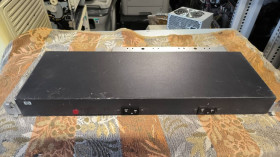 Шафи Шкафы ^/--/^ Перемикач живлення HP PDU EO /--/ 4504 до серверної шафи ^_^^^ Переключатель питания HP PDU EO /--/ 4504 к серверному шкафу - фото фото фото