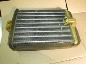 Теплообмінники Теплообменники ^/--/^ Радиатор печки Mercedes W /--/ 210 W /--/ 220 W /--/ 208 W /--/ 215 R /--/ 170 ^_^^^ Радіатор пічки Mercedes W /--/ 210 W /--/ 220 W /--/ 208 W /--/ 215 R /--/ 170 - фото фото фото