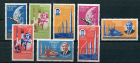 Освоєння космосу Освоение космоса ^/--/^ Парагвай Paraguay 1965 Mi 1349-1356  MNH MLH Cv 10,-  На двух марках малых номиналов следы наклеек ^_^^^ Парагвай Paraguay 1965 Mi 1349-1356 MNH MLH Cv 10,- На двох марках малих номіналів сліди наклейок - фото фото фото