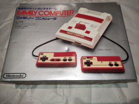 Nintendo Nintendo ^/--/^ Nintendo Famicom приставка, на запчастини або ремонт +Коробка, блок живення ^_^^^ Nintendo Famicom приставка, на запчасти или ремонт +Коробка, блок питания - фото фото фото