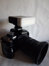 Спалахи для цифрових фотоапаратів Вспышки для цифровых фотоаппаратов ^/--/^ Вспышка Ulanzi F /--/ 12 ^_^^^ Спалах Ulanzi F /--/ 12 - фото фото фото