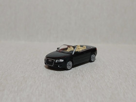 : : ^/--/^ Автомобіль AUDI A /--/ 4 cabrio. WIKING 1:87 H /--/ 0  (11705.50/3+). ^_^^^ Автомобиль AUDI A /--/ 4 cabrio. WIKING 1:87 H /--/ 0 (11705.50/3+). - фото фото фото