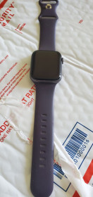 Розумні годинники (Smart watch) Умные часы (Smart watch) ^/--/^ Apple Watch Series 5 44 /--/ mm Black, не вмикається ^_^^^ Apple Watch Series 5 44 /--/ mm Black - фото фото фото