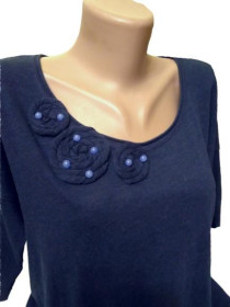 Футболки Футболки ^/--/^ 3 /--/ XL-9 /--/ XL Женская футболка H&amp;M, батал синий топ с декором на декольте, и рваными деталями ^_^^^ Рвана футболка H&amp;amp;amp;M з декором на декольті, великий розмір - фото фото фото