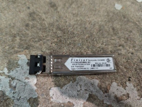 Інше Другое ^/--/^ Оптический модуль / SFP Трансивер Finisar FTLF /--/ 8524 /--/ P /--/ 2 /--/ BNV-EC № 241411137 ^_^^^ Оптичний модуль / SFP Трансивер Finisar FTLF /--/ 8524 /--/ P /--/ 2 /--/ BNV-EC No 241411137 - фото фото фото