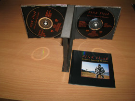 Музичні диски Музыкальные диски ^/--/^ PINK FLOYD - Delicate Sound Of Thunder  (1989 EMI  2 /--/ CD 1 /--/ st press,W.Germany) ^_^^^ PINK FLOYD - Delicate Sound Of Thunder (1989 EMI 2 /--/ CD 1 /--/ st press, W.Germany) - фото фото фото
