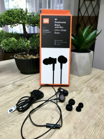 Навушники Наушники ^/--/^ Наушники Xiaomi Mi Earphones Basic Проводные наушники ксиоми ^_^^^ Xiaomi Mi Earphones Basic Провідні навушники ксиомі - фото фото фото