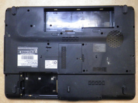 Корпуса Корпуса ^/--/^ Б/У Корпус низ  (піддон) TOSHIBA L /--/ 350 /--/ D-11 /--/ K ^_^^^ В Корпус низ (поддон) TOSHIBA L /--/ 350 /--/ D-11 /--/ K - фото фото фото