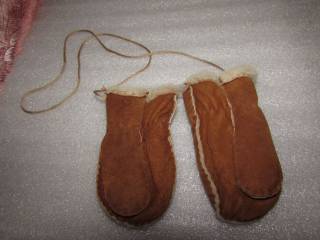 Рукавиці Варежки ^/--/^ ДЕТСКИЕ ТЁПЛЫЕ РУКАВИЧКИ НАТУРАЛЬНАЯ КОЖА~GENUNE SHEEPSKIN~ ^_^^^ Дитячі теплі рукавички натуральна шкіра ~ GENUNE SHEEPSKIN - фото фото фото