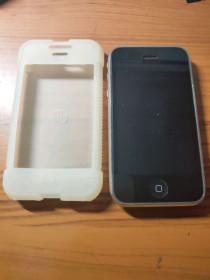 Чохли, бампера Чехлы, бампера ^/--/^ Силіконовий чохол IPhone 3 /--/ gs ^_^^^ Силиконовый чехол IPhone 3 /--/ gs - фото фото фото