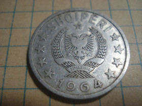 Албанія Албания ^/--/^ 20 /--/ кіндарка 1964 Албанія ^_^^^ 20 /--/ киндарка 1964 Албания - фото фото фото