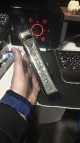 Гітари Гитары ^/--/^ Оригінальний резак для медиаторів Pickmaster Cutter   (привезений зі США) — суперподарунок гитаристу! ^_^^^ Оригинальный резак для медиаторов Pickmaster Cutter (привезенный из США) — суперподарок гитаристу! - фото фото фото