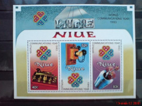 Освоєння космосу Освоение космоса ^/--/^ Ниуэ Niue 1984 Mi Bl 73 World Communications year MNH ^_^^^ Ніуе Niue 1984 Mi Bl 73 World Communications year MNH - фото фото фото