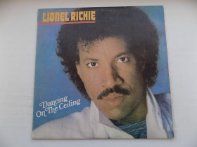 Платівки Пластинки ^/--/^ Виниловая пластинка Lionel Richie Dancing On The Ceiling Балкантон ^_^^^ Вінілова платівка Lionel Richie Dancing On The Ceiling Балкантон - фото фото фото