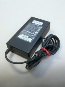 Адаптери живлення Адаптеры питания ^/--/^ Б/У Блок живлення Liteon / model: PA-1600-2-RoHS / 12 /--/ V 5 /--/ A 60 /--/ W /  (роз&amp;apos;єм 5.5 × 2.5 мм) ОРИГІНАЛ / код.ЗУ /--/ 22 ^_^^^ Б/У Блок питания Liteon / model: PA-1600-2-RoHS / 12 /--/ V 5 /--/ A 60 /--/ W / (разъем 5.5 × 2.5 мм) ОРИГИНАЛ / код. ЗУ /--/ 22 - фото фото фото