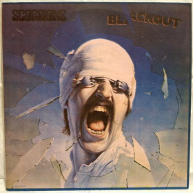 Платівки Пластинки ^/--/^ Scorpions - Blackout - 1982.    (LP). 12. Vinyl. Пластинка. Santa Records. ^_^^^ Scorpions - Blackout - 1982. (LP). 12.Vinyl. Пластинка. Santa Records. - фото фото фото