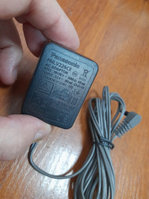 Зарядні пристрої Зарядные устройства ^/--/^ Блок живлення Panasonic зарядне 5.5 /--/ V 0.5 /--/ A роутер #1 ^_^^^ Блок питания Panasonic зарядное 5. 5 /--/ V 0. 5 /--/ A роутер #1 - фото фото фото
