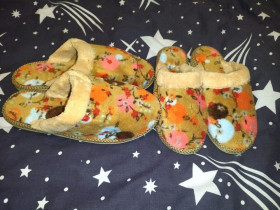 Тапочки, чешки Тапочки, чешки ^/--/^ Дитячі капці Белста тапочки р.30-35 ^_^^^ Детские капцы Белста тапочки р.30-35 - фото фото фото
