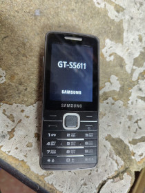 Samsung Samsung ^/--/^ Мобильный телефон Samsung S /--/ 5611 № 25041205 ^_^^^ Мобільний телефон Samsung S /--/ 5611 No 25041205 - фото фото фото