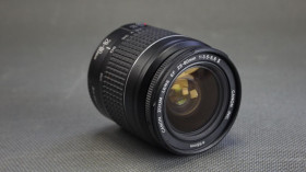 Canon Canon ^/--/^ Об&amp;apos;єктив Canon Zoom Lens EF 28-80 /--/ mm/3,5 5,6 II Ф /--/ 58 /--/ mm на полный кадр   (24 /--/ x /--/ 36 /--/ mm) Вживане ^_^^^ Объектив Canon Zoom Lens EF 28-80 /--/ mm/3,5 5,6 II Ф /--/ 58 /--/ mm на полный кадр (24 /--/ x /--/ 36 /--/ mm) - фото фото фото