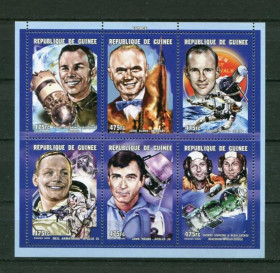 Освоєння космосу Освоение космоса ^/--/^ Гвинея Guinea  Space 2001 Mi  3178-3183  Astronaut, Cosmonaut  MNH ^_^^^ Гвінея Guinea Space 2001 Mi 3178-3183 Astronaut, Cosmonaut MNH - фото фото фото