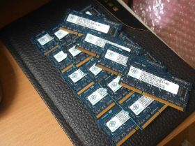 Оперативна пам'ять Оперативная память ^/--/^ 2 /--/ GB DDR /--/ 3 1333 /--/ MHz PC /--/ 3-10600 /--/ s SO-DIMM - РАЗНЫЕ ПРОИЗВОДИТЕЛИ ^_^^^ 2 /--/ GB DDR /--/ 3 1333 /--/ MHz PC /--/ 3-10600 /--/ s SO-DIMM - Різні виробники - фото фото фото