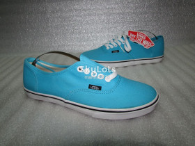 Кеди Кеды ^/--/^ VANS CLASSICS~ ХЛОПКОВЫЕ КЕДЫ ~ НОВЫЕ р 38 / 25 см ^_^^^ VANS CLASSICS~ ХЛОПКОВІ КЕДИ ~ НОВІ р 38 / 25 см - фото фото фото