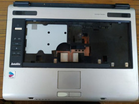 Корпуса Корпуса ^/--/^ Нижний корпус с тачпадом ноутбука Toshiba Satellite A /--/ 100, A /--/ 105 ^_^^^ Нижній корпус з тачпадом ноутбука Toshiba Satellite A /--/ 100, A /--/ 105 - фото фото фото