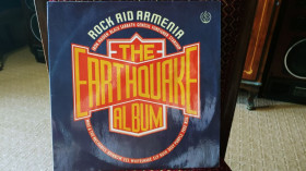 Платівки Пластинки ^/--/^ ROCK AID ARMENIA &amp;quot;THE EARTHQUAKE ALBUM&amp;quot; 1990 ^_^^^ ROCK AID ARMENIA &amp;quot; THE EARTHQUAKE ALBUM&amp;quot; 1990 - фото фото фото