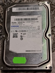 Жорсткі диски Жесткие диски ^/--/^ 100% hdd 3.5 320 гб samsung hd /--/ 321 /--/ kj 7200 60.0/61.0 жесткий диск самсунг ^_^^^ 100% hdd 3.5 320 гб samsung hd /--/ 321 /--/ kj 7200 60.0/61.0 жорсткий диск самсунг - фото фото фото